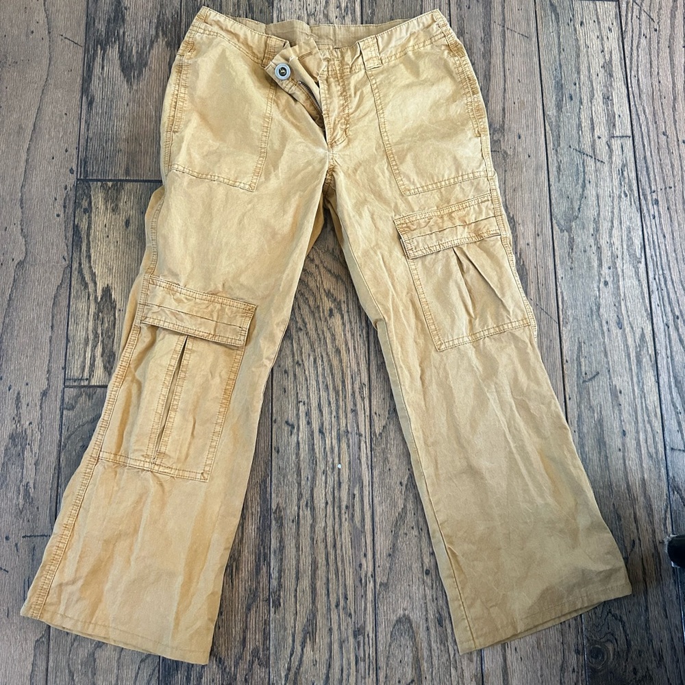 Free People Low Rise Cargo Pants. Size 0